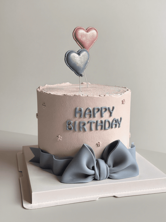 Lovely Knot Cake