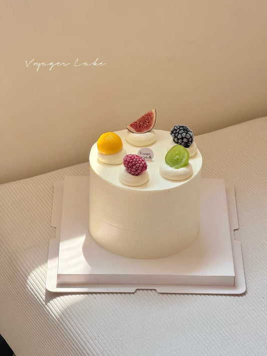 Vanilla Fruit Medley Cake