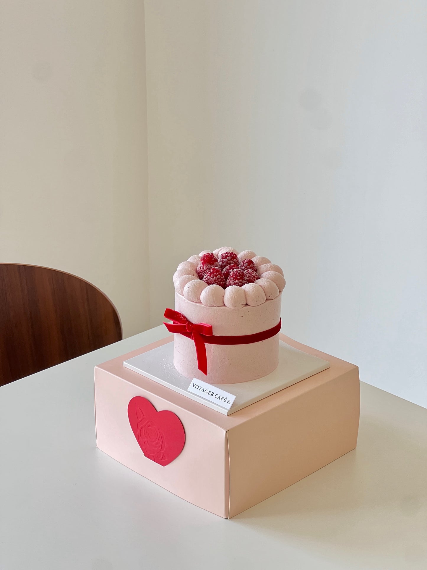Raspberry Pistachio Cake
